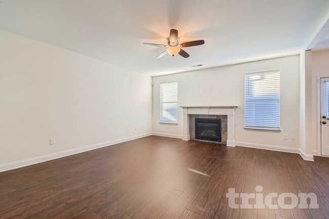 Photo - 533 Sprayberry Dr