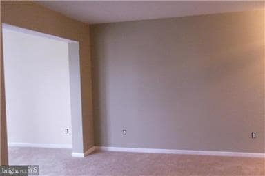 Building Photo - 3580 Sherbrooke Cir Unit 204