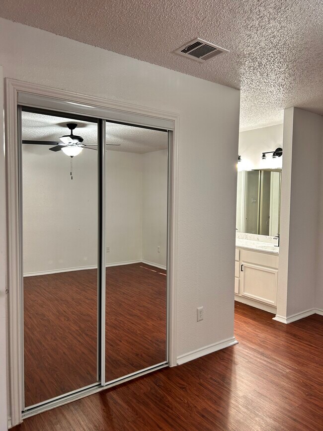 Photo - 11627 Argonne Forest Trail