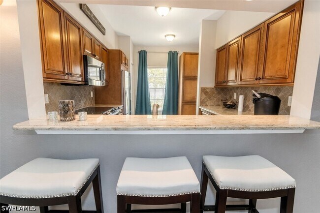 Building Photo - 3225 Cypress Glen Way Unit 105