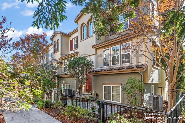 Photo - 515 Suez Terrace Townhome