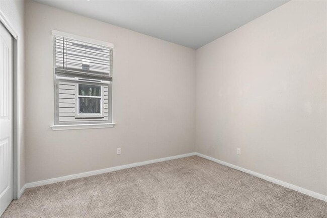 Photo - 116 Fair Anne Dr