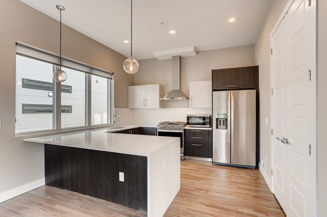 Photo - Sunnyside 3 Bedroom Townhomes for Rent