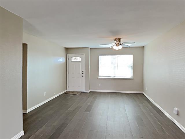 Photo - 2877 Joanna Dr