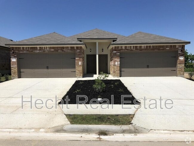 Building Photo - 492 Jack Rabbit Ln Rental