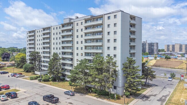 Photo - 365 Kennedy Rd