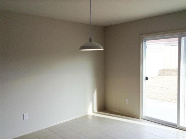 Photo - 1413 Raven Dr S