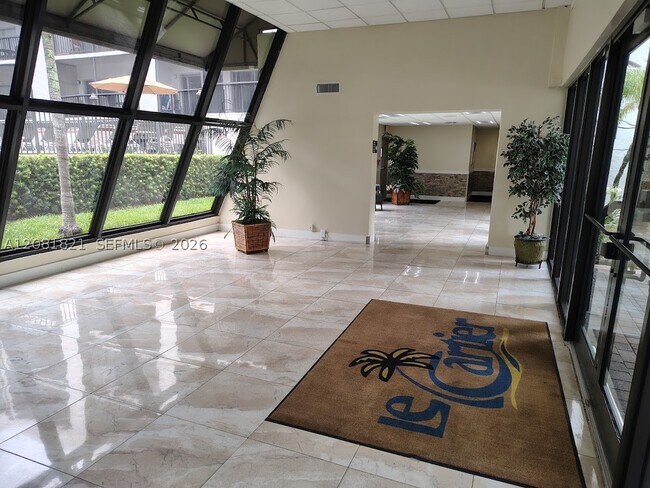 Building Photo - 201 178th Dr Unit 438