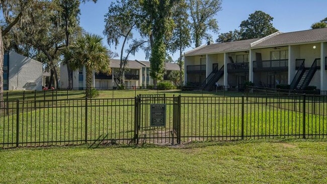 Dog Park - Cove at Peninsula