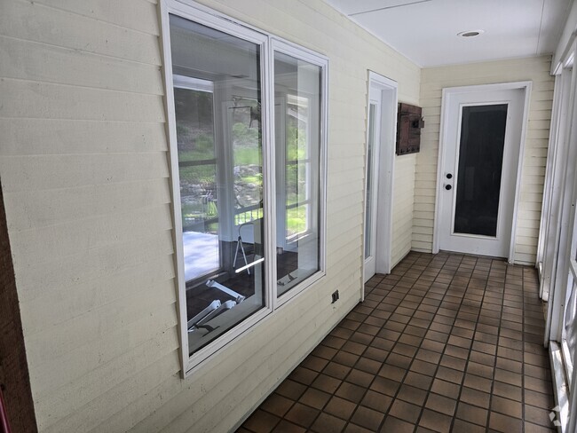 Building Photo - 66 Horace Greeley Rd Unit AD Rental