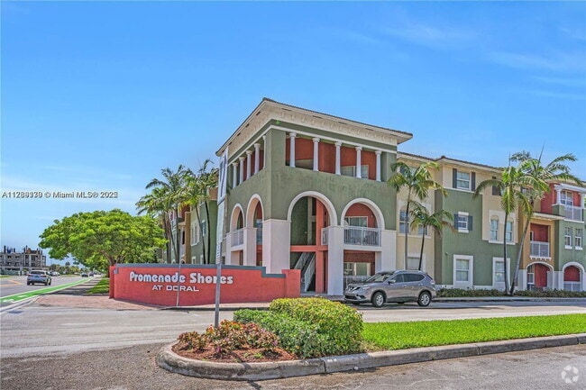 Building Photo - 11102 NW 83rd St Rental