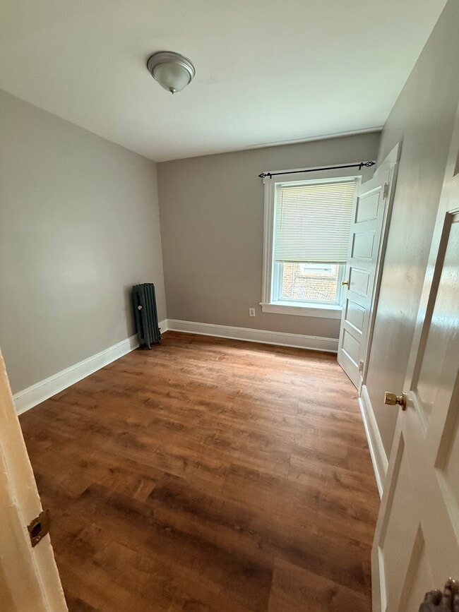 129-131-131 Cherry St Unit 131- 1st fl