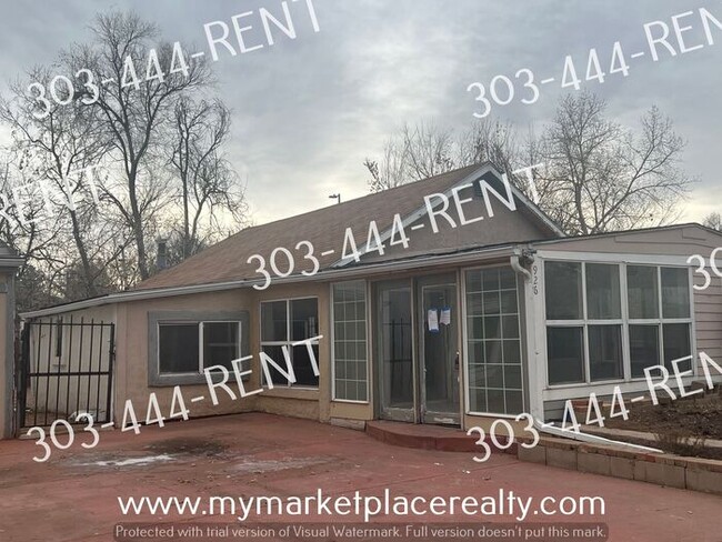 2 Bedroom & 1 Bathroom Located in Denver! - 2 Bedroom & 1 Bathroom Located in Denver! Casa