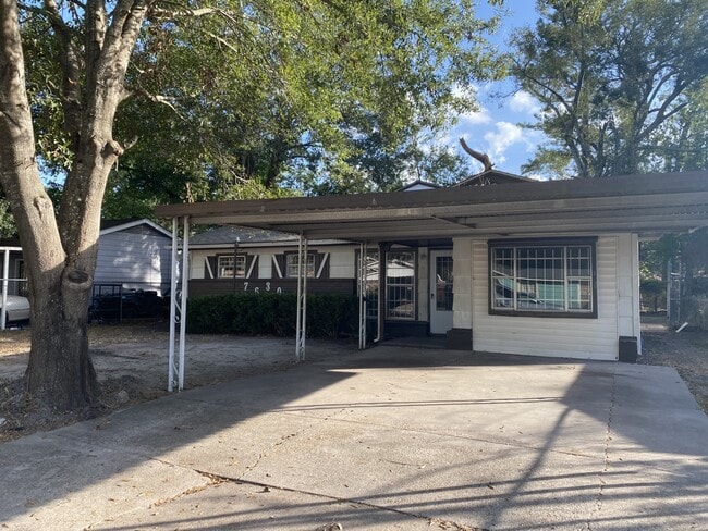 Building Photo - 7630 Claiborne St