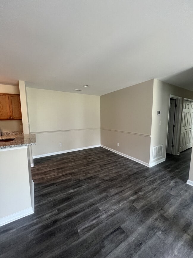 Photo - 8020 Tremaine Ct