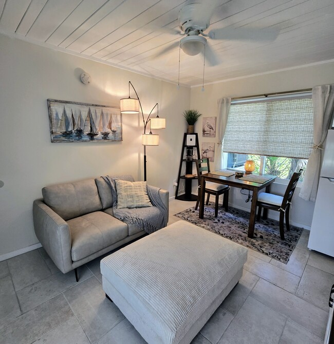 Building Photo - 1414 Coastal Hwy Unit B Rental