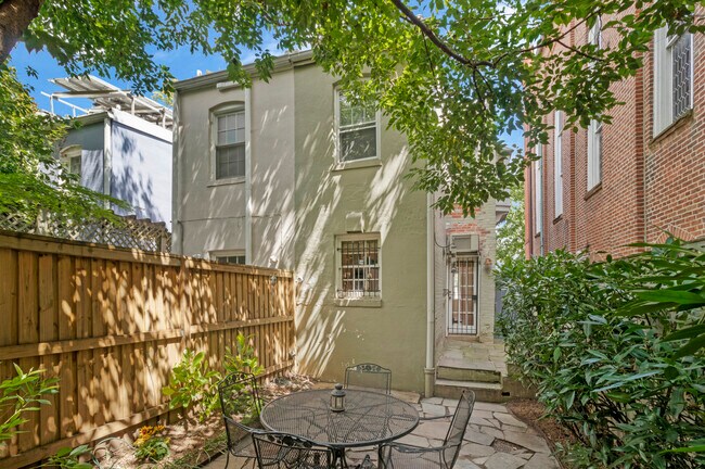 Photo - 1338 29th St NW