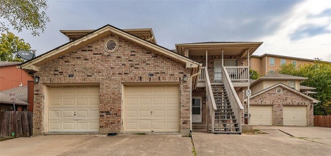 Photo - 1827 Rawhide Loop Townhome