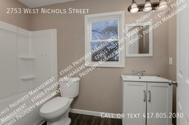 Photo - 2753 W Nichols St