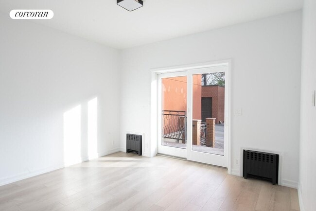 Photo - 26 Broome St Apartment