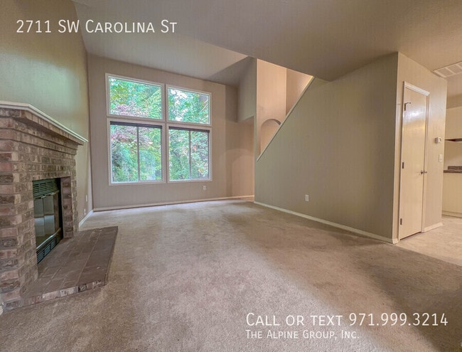 Photo - 2711 SW Carolina St