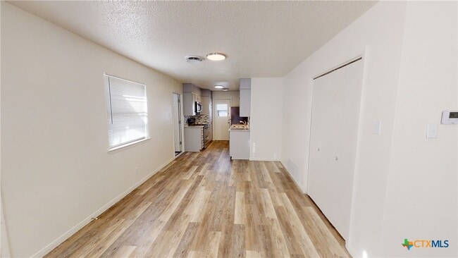 Photo - 1505 Daude Ave