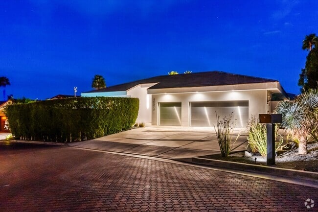 Building Photo - 48674 Vista Viejo Dr Rental