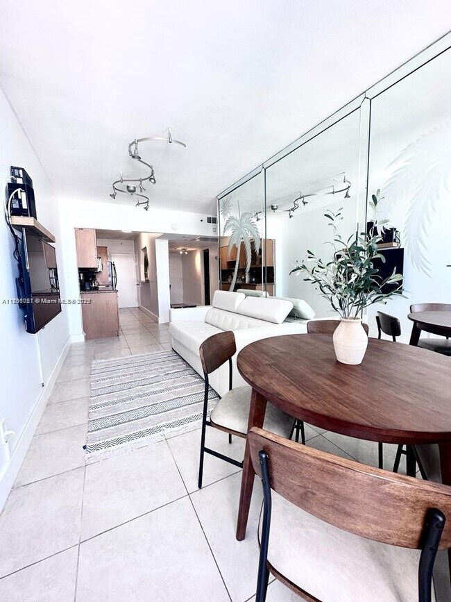 Photo - 100 Lincoln Rd Condo Unit 1212