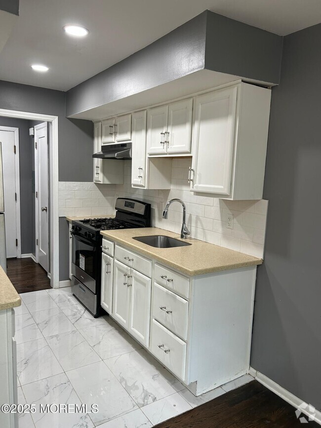 Building Photo - 364 Westwood Ave Unit 78 Rental