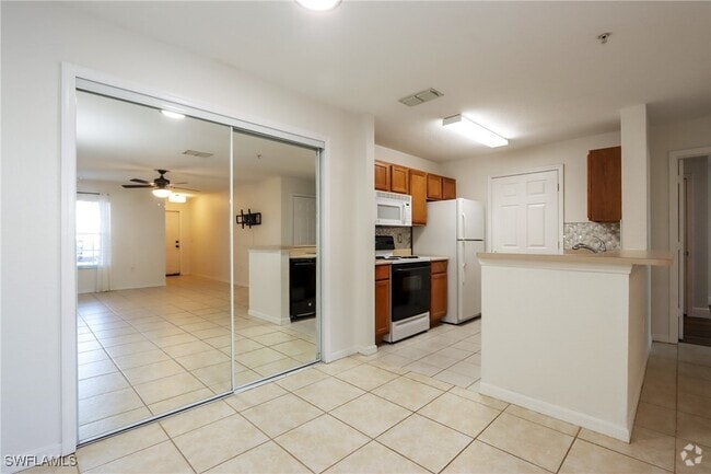 Building Photo - 14905 Pleasant Bay Ln Unit 6101 Rental