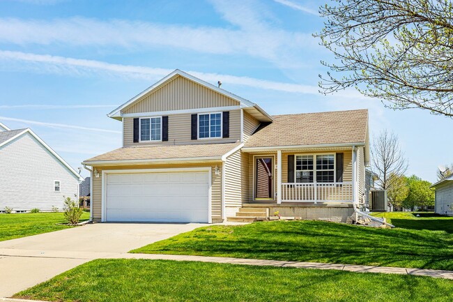 Photo - SPACIOUS COMFORT!! 3 Bedroom, 2 Bathroom Home in Ankeny!