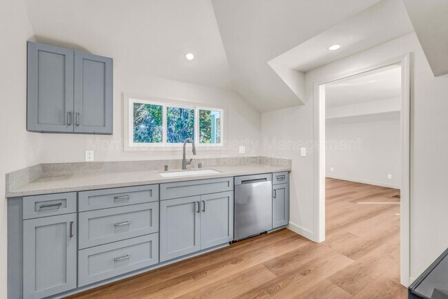 Photo - 214 Upper Walden Rd