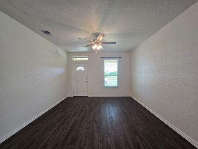 Photo - 5401 Rose Gdn Lp Unit 5401 Rosen Garden Lp - A