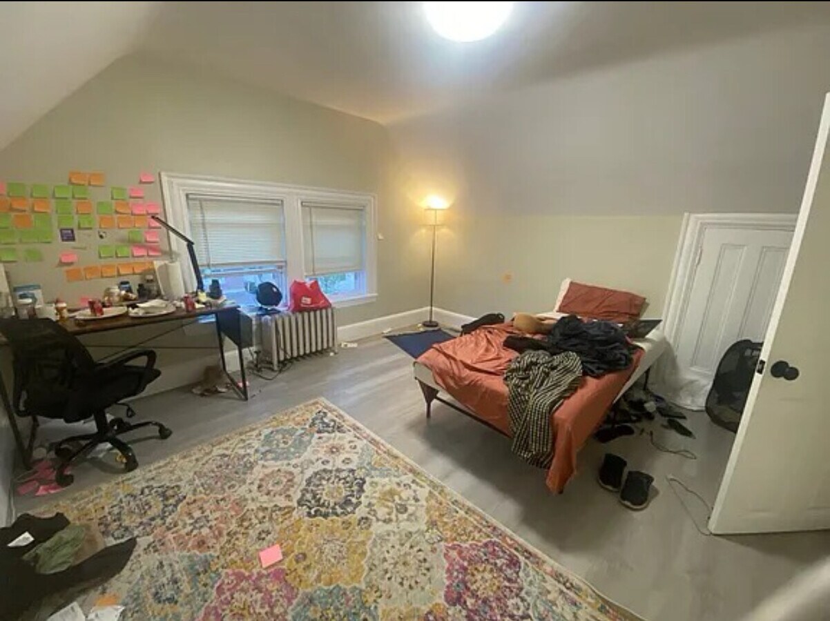 Photo - 46 Ashford St Unit 2