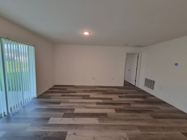Photo - 3707 Eisel Wy
