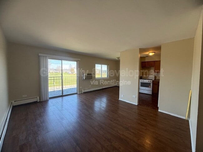 Photo - 847 College Blvd Unidad 301