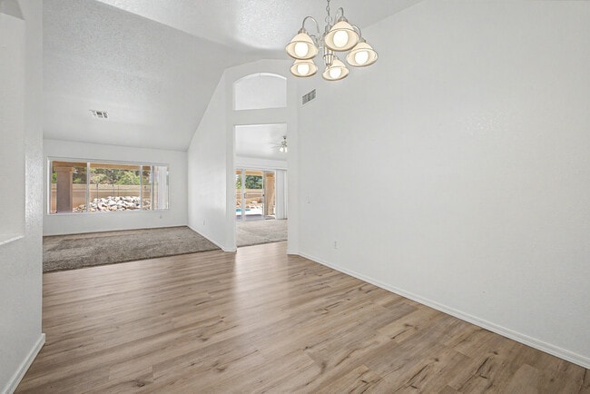 Photo - 20633 N 63rd Dr