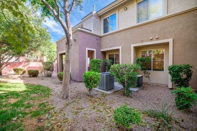 Photo - WOW! AMAZING RENOVATED 3-BEDROOM 3-BATH CO... Unit 103