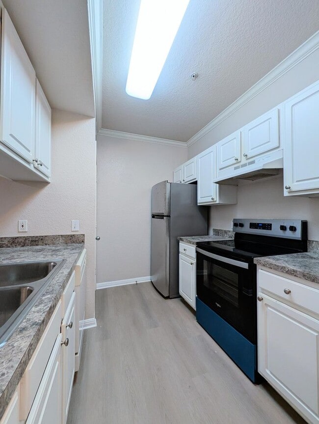 Photo - Peaceful, quiet & comfortable! New Vinyl Plank flooring & Appliances