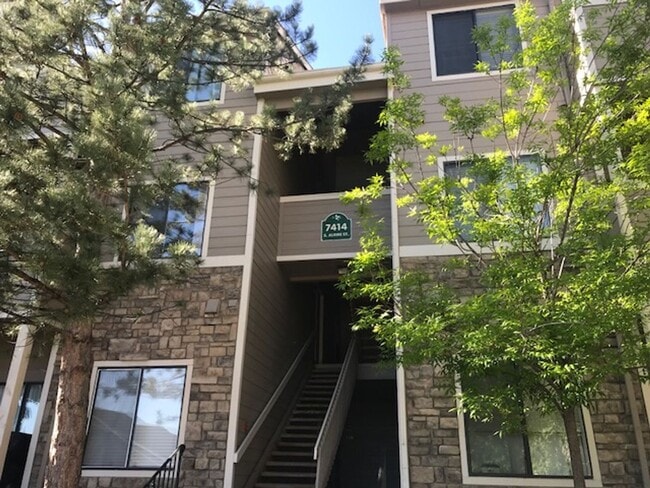 Building Photo - Very nice 2 bedroom 2 bathroom condo at Mountain Gate II. Unit 206