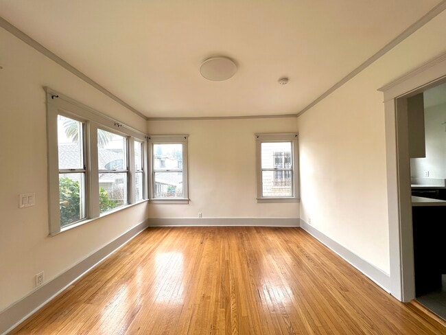 Photo - 1343 Portia St Unit 1343 Portia St