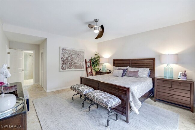 Photo - 820 3rd St S