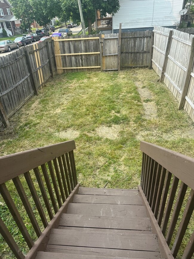 Photo - 798 E Whittier St