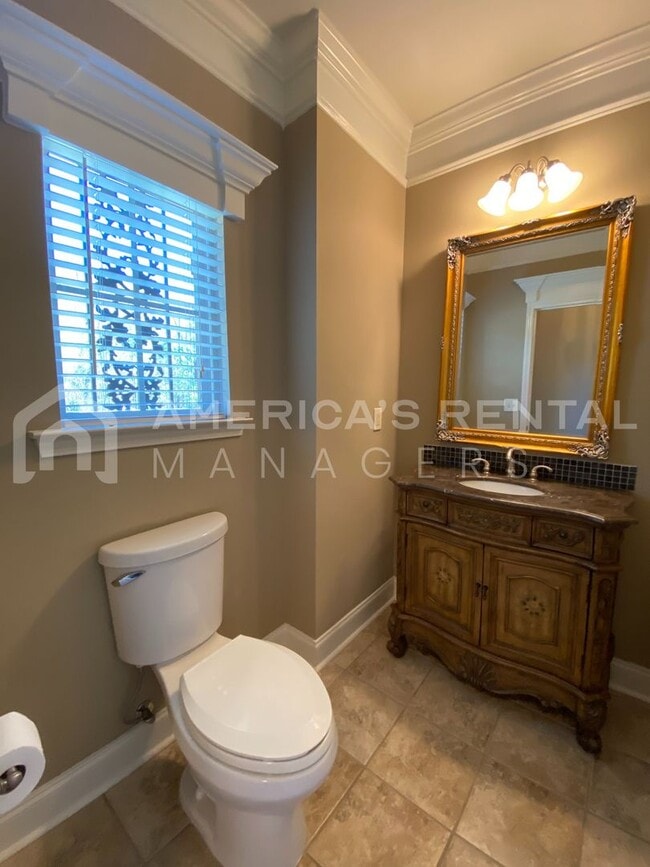 Photo - 4230 Lochshire Ln