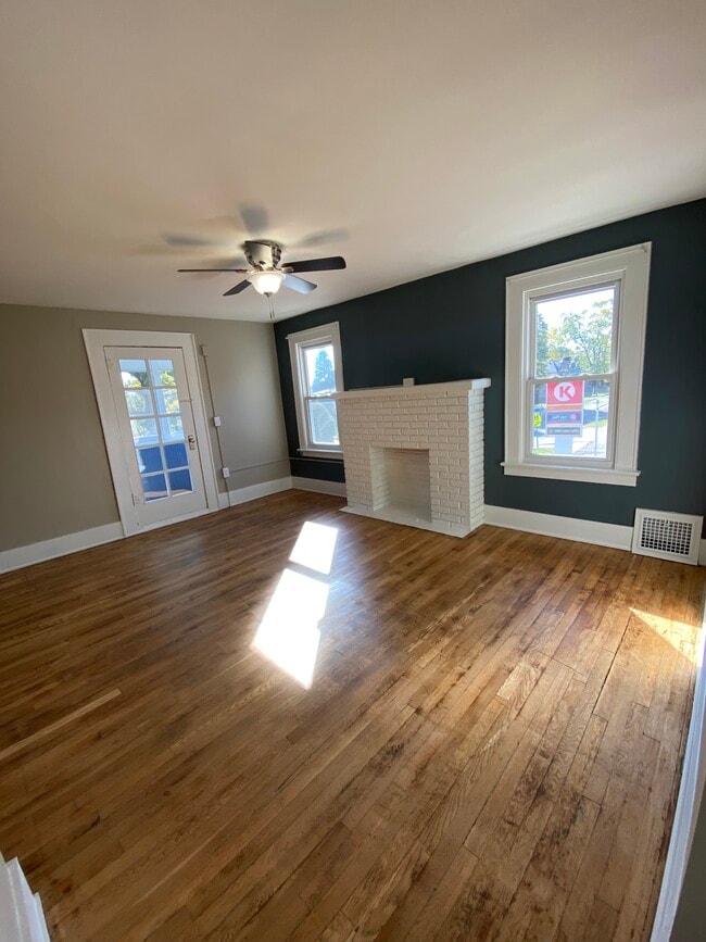 Photo - 1806-1812 4th St Unit 1810