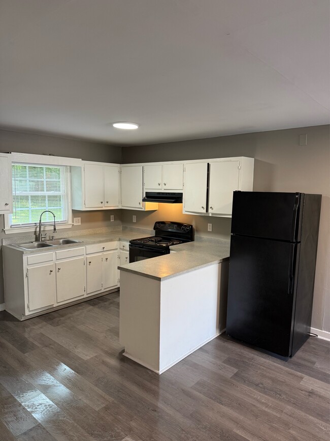 Photo - 1116 Cypress St