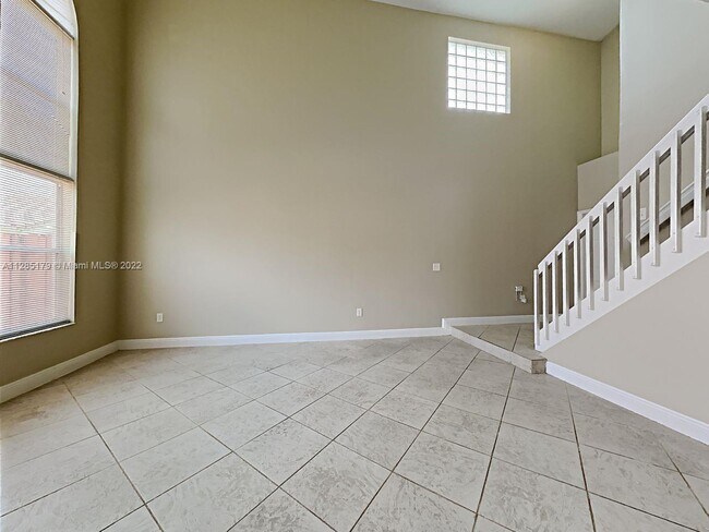 Photo - 14242 SW 151st Ave