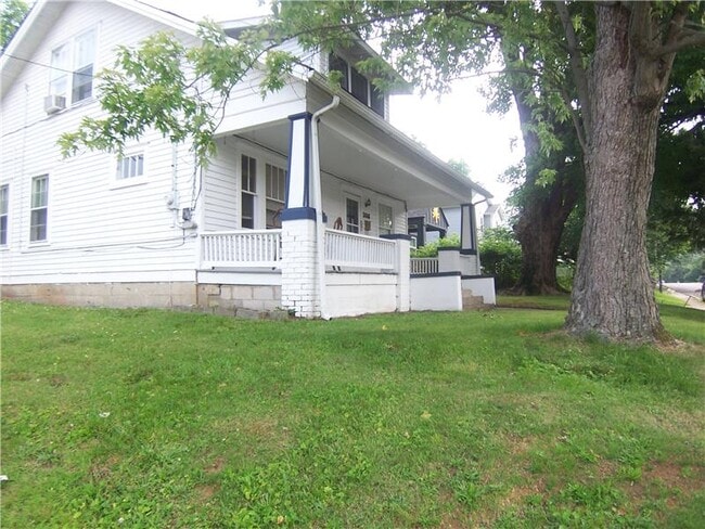 Photo - 298 Sherman Ave