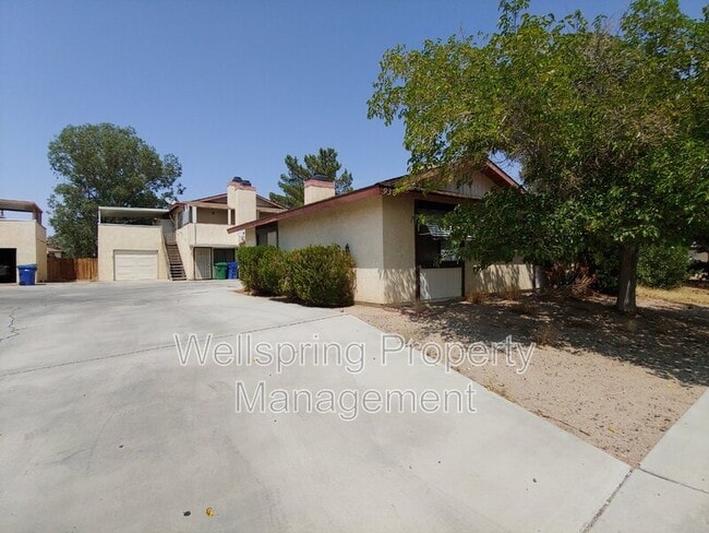 Photo - 936 W Graaf Ave Unit B