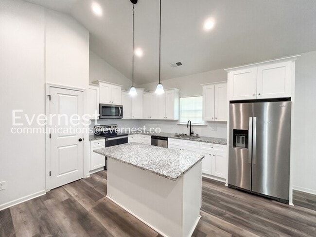 Photo - 10824 Mt Holly Rd